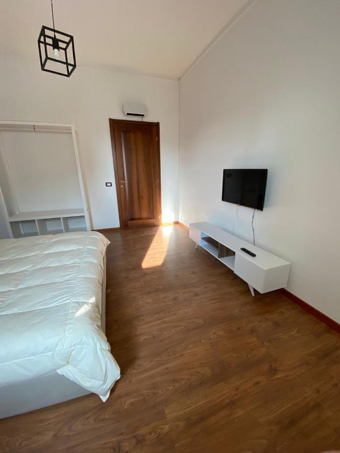 Hlux Oi Affiₜₜacaₘere Hotell Piacenza Eksteriør bilde